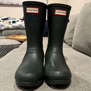 Women’s Size 7 Hunter Boots